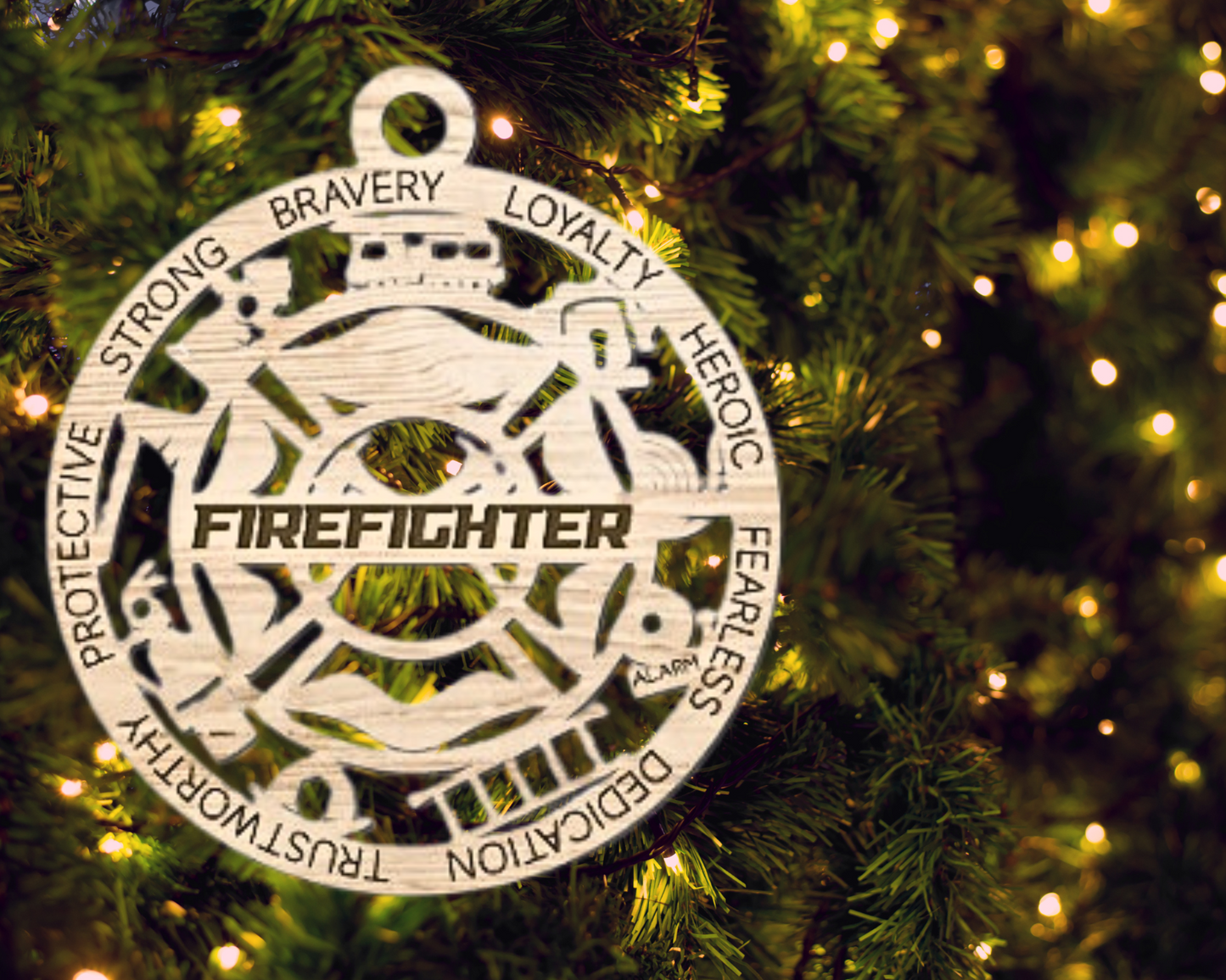 Personalized Firefighter Christmas Ornament – Custom Name Engraving | Handcrafted from Canadian Maple