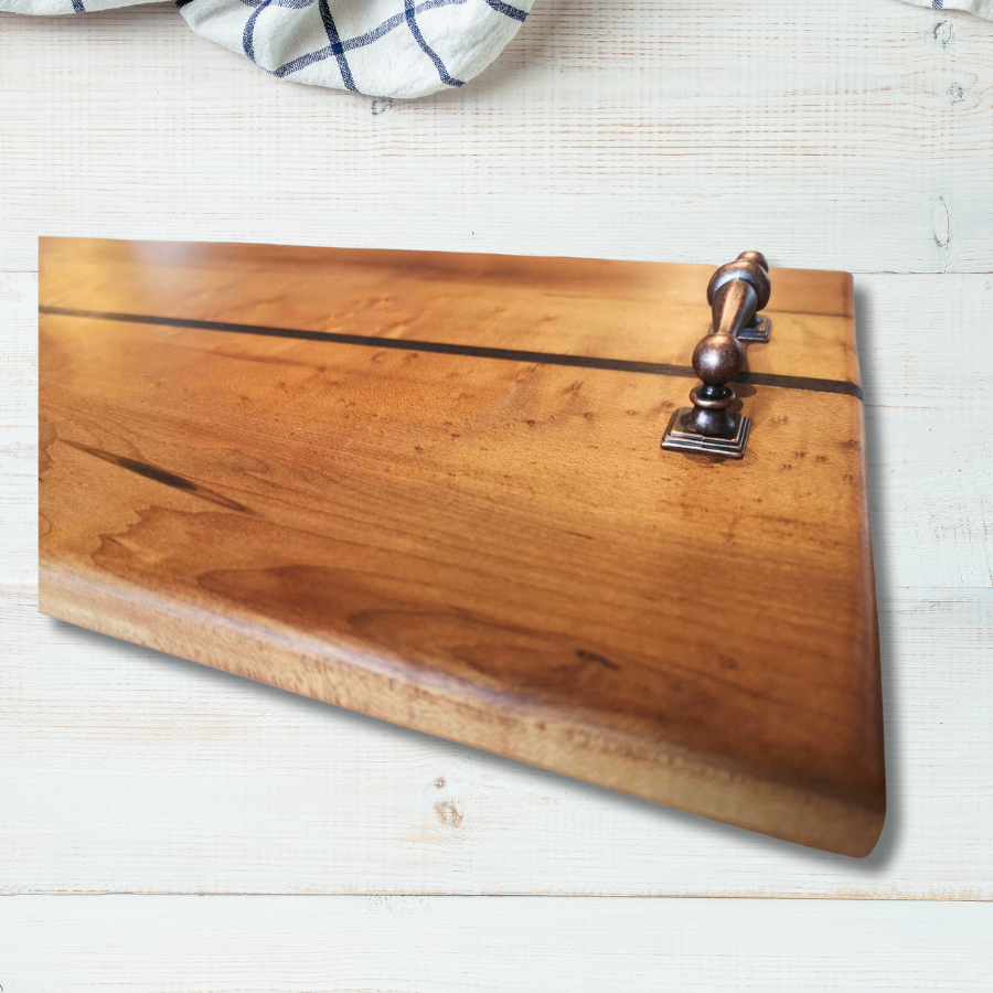 Engravable Birdseye Maple & Walnut Cutting Board